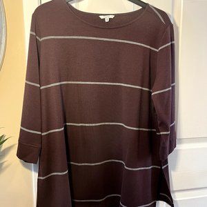 Alfred Sung, burgandy XXL tunic length top